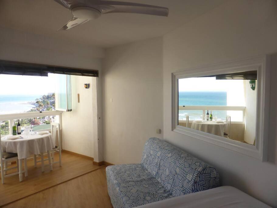 Estudio Nefeli Primera Linea Playa Amazing Views Benalmadena Exterior photo
