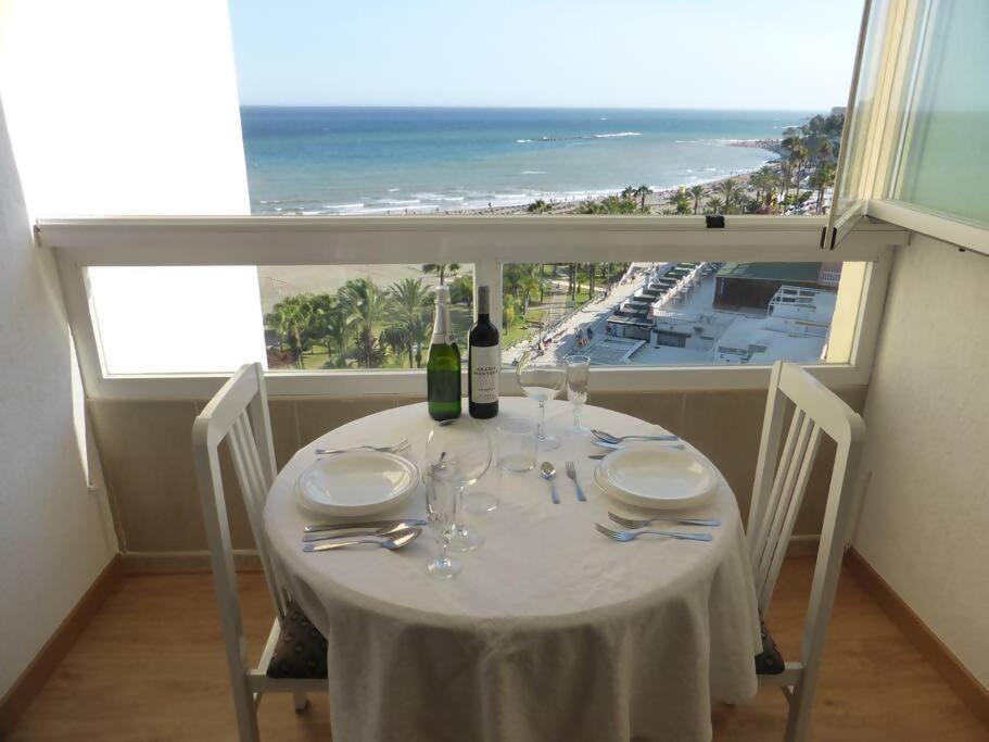 Estudio Nefeli Primera Linea Playa Amazing Views Benalmadena Exterior photo
